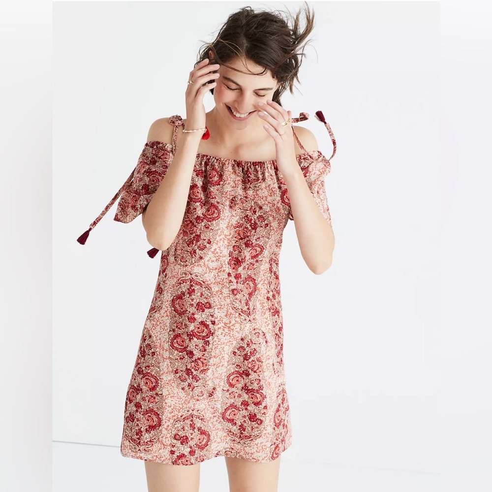 Madewell Sill Cold-Shoulder Dress in Watercolor Paisley